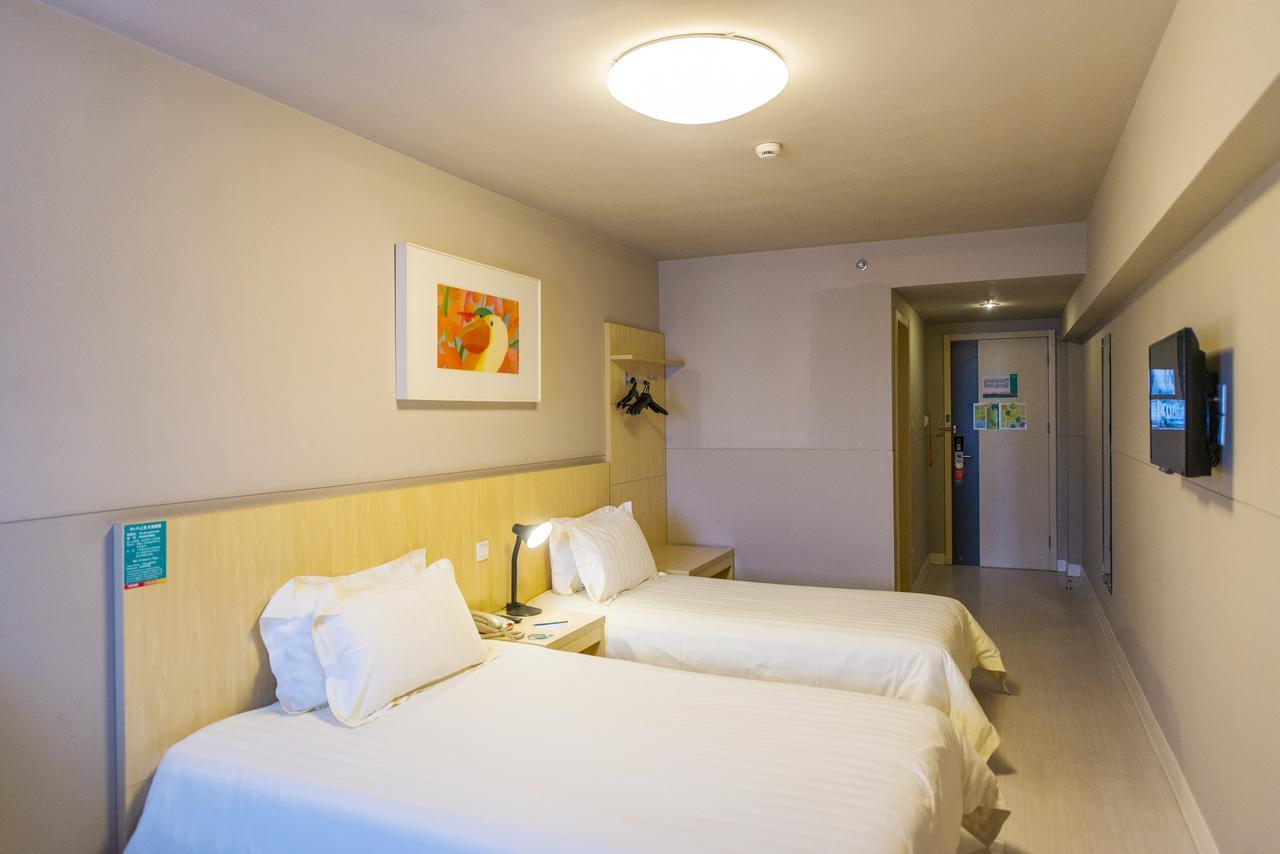Jinjiang Inn Shenzhen North Railway Station Экстерьер фото